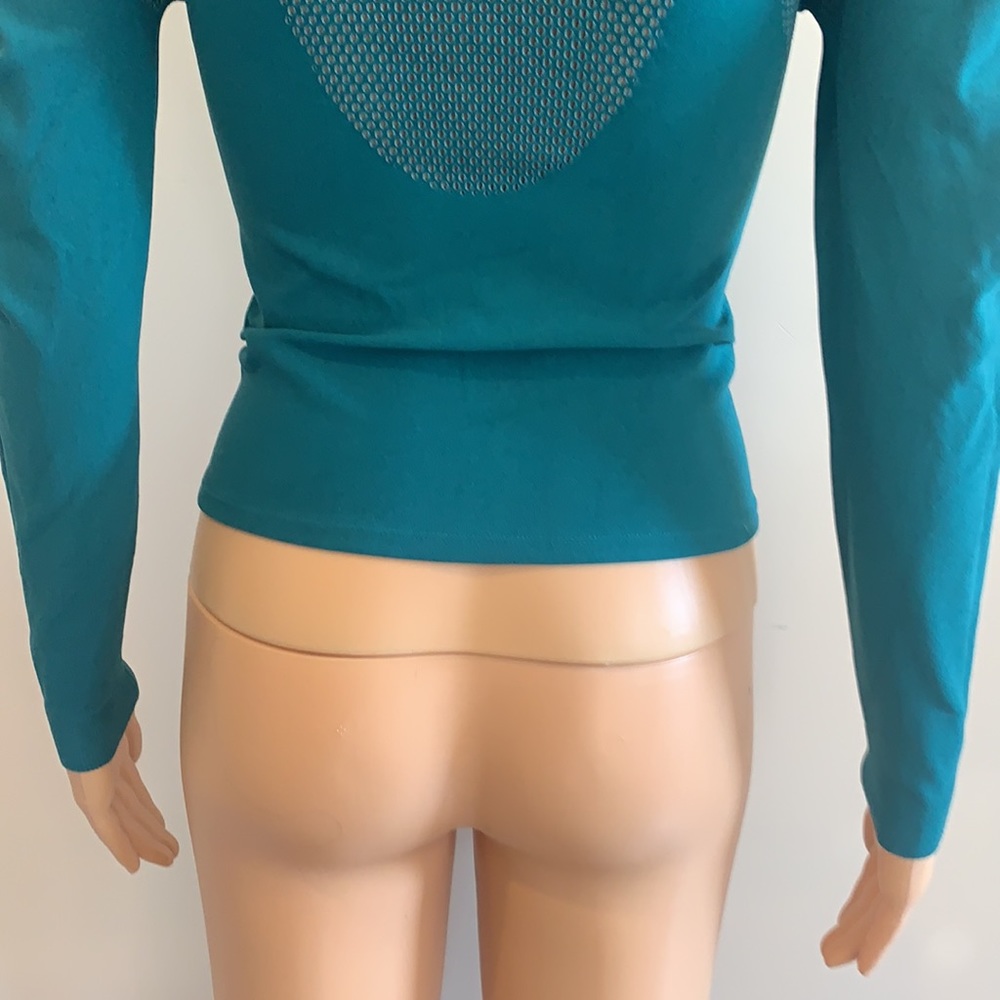 Fabletics long sleeve - Picture 7 of 8
